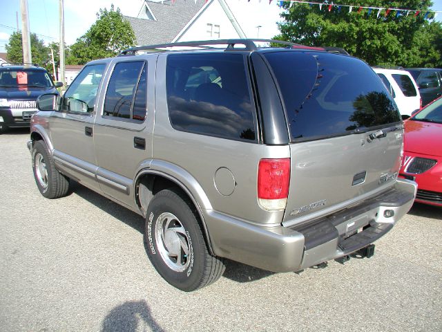 Chevrolet Blazer 2001 photo 4