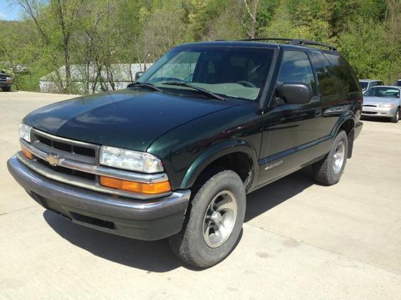 Chevrolet Blazer 2001 photo 4