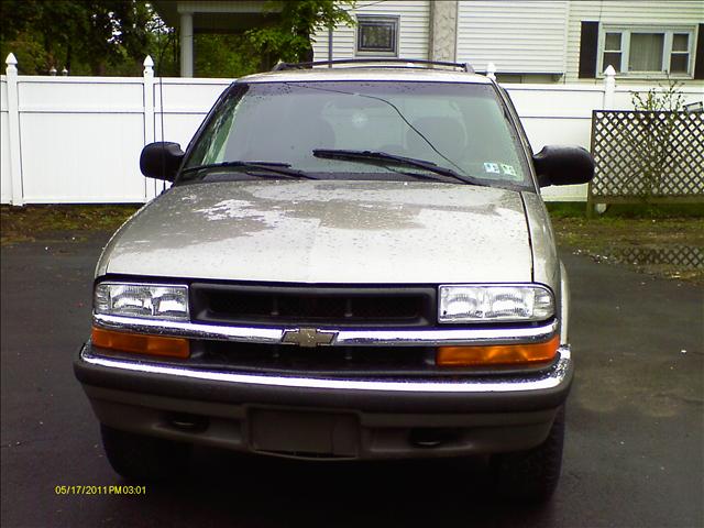 Chevrolet Blazer Laramie Heavy DUTY Dually Sport Utility