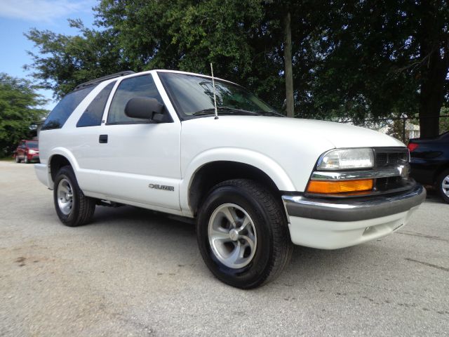 Chevrolet Blazer 2001 photo 4