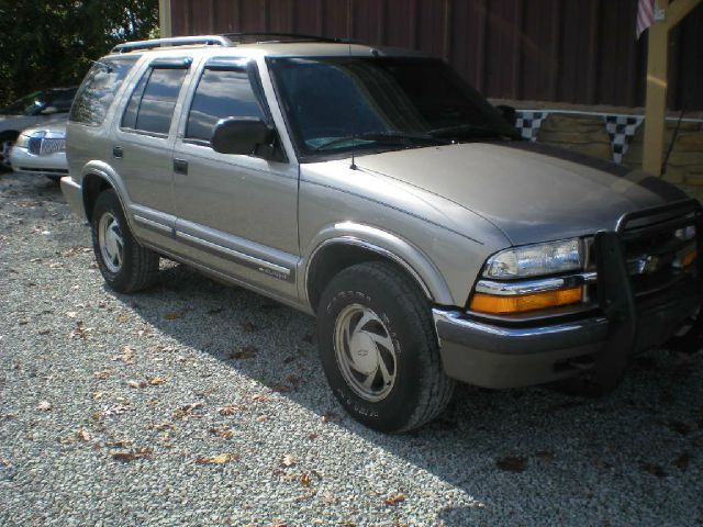 Chevrolet Blazer 2001 photo 3