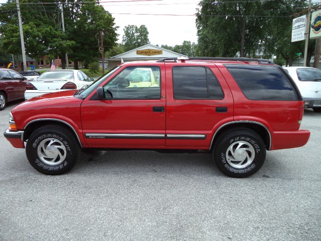 Chevrolet Blazer 2001 photo 1