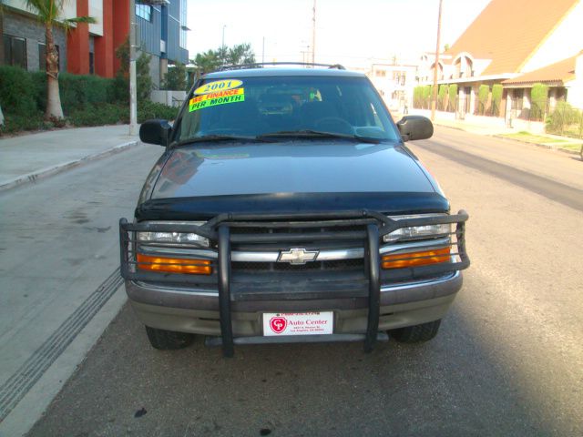 Chevrolet Blazer 2001 photo 2