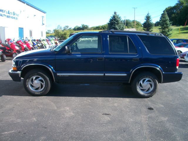 Chevrolet Blazer 2001 photo 4