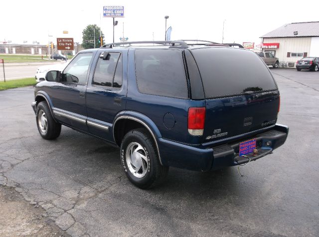 Chevrolet Blazer 2001 photo 7