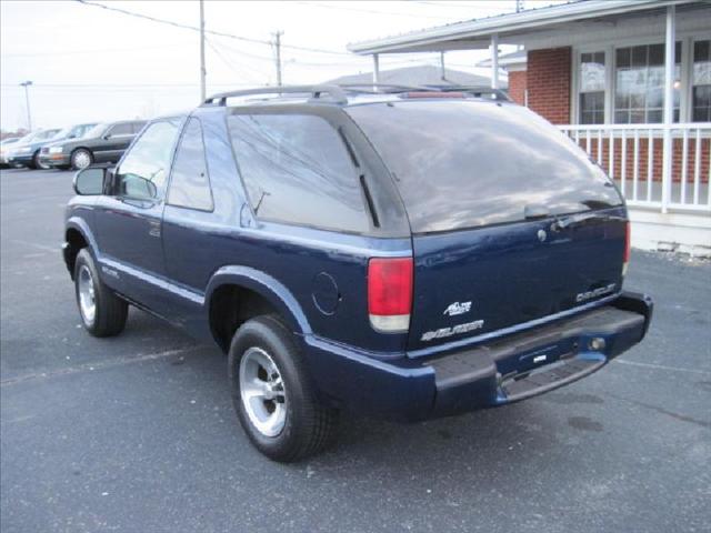 Chevrolet Blazer 2001 photo 1