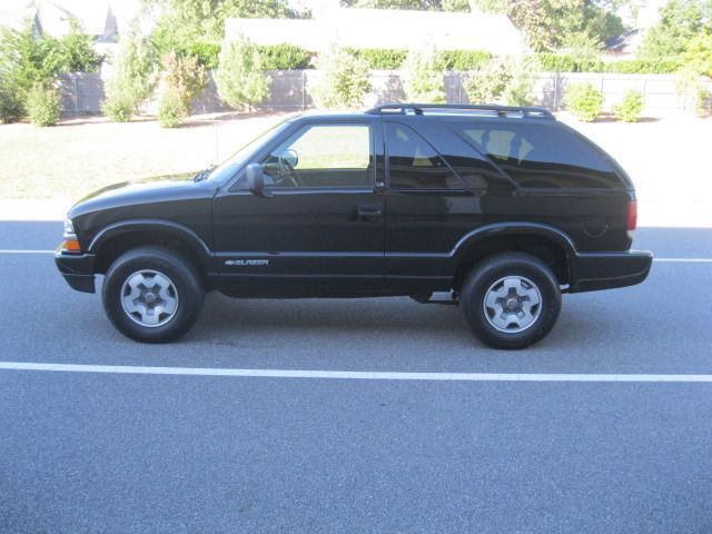 Chevrolet Blazer 2001 photo 4