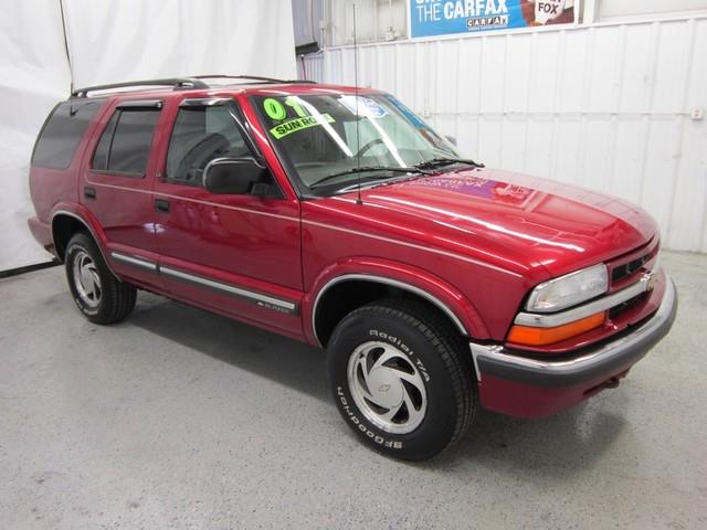 Chevrolet Blazer 2001 photo 1