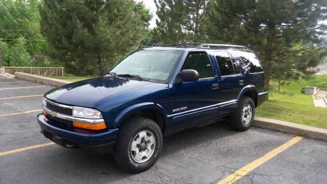 Chevrolet Blazer 2002 photo 3