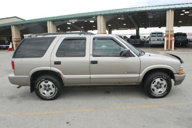 Chevrolet Blazer 2002 photo 1