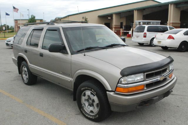 Chevrolet Blazer 2002 photo 3