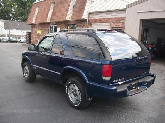 Chevrolet Blazer 2002 photo 4