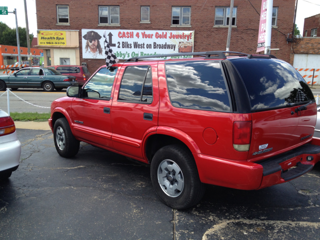 Chevrolet Blazer 2002 photo 3