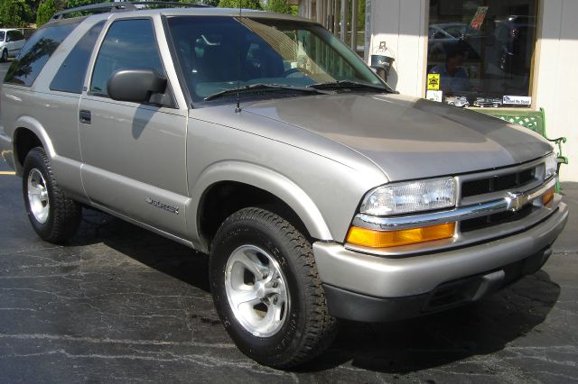 Chevrolet Blazer FWD 4dr SE SUV