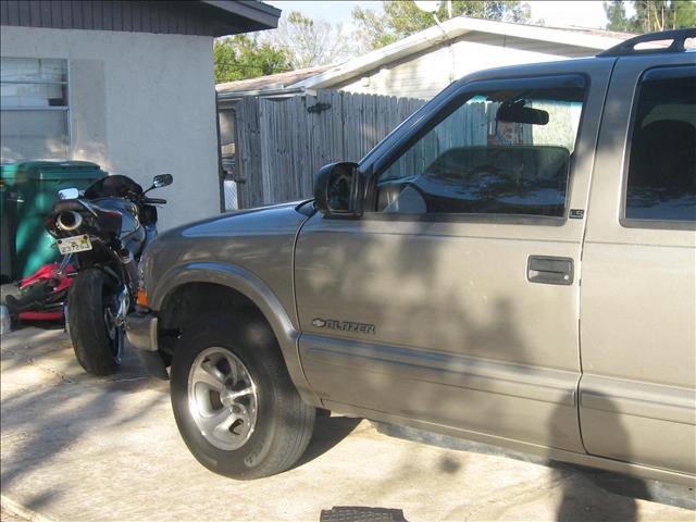 Chevrolet Blazer 2002 photo 5