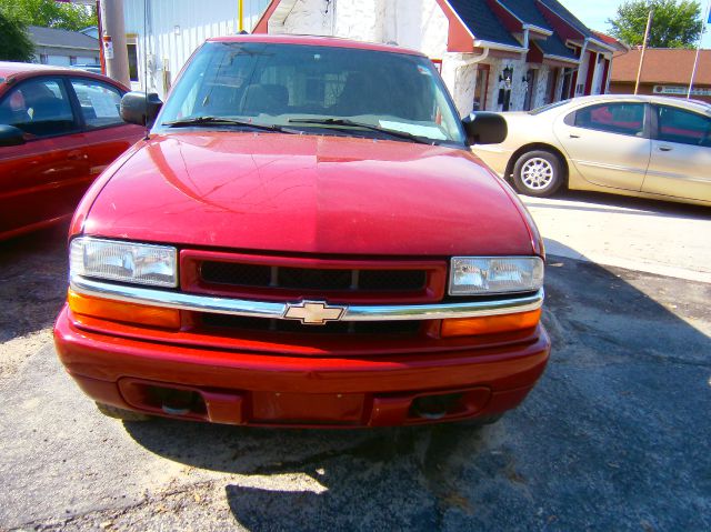 Chevrolet Blazer 2002 photo 1