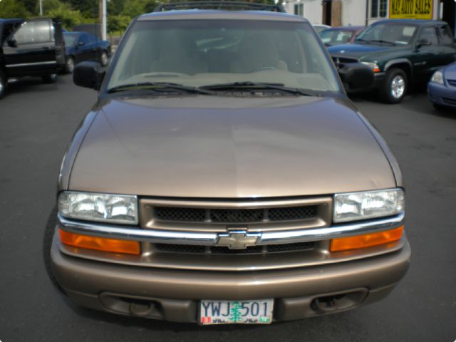 Chevrolet Blazer 2002 photo 2