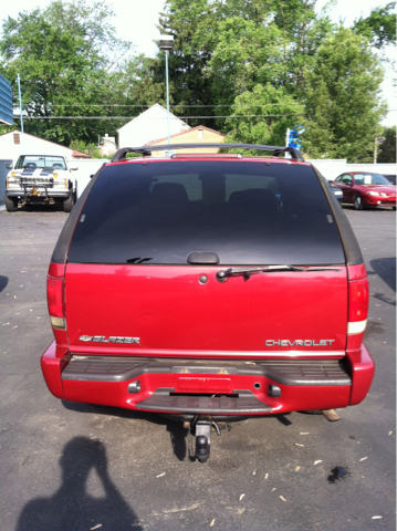 Chevrolet Blazer 1500 SLY SUV