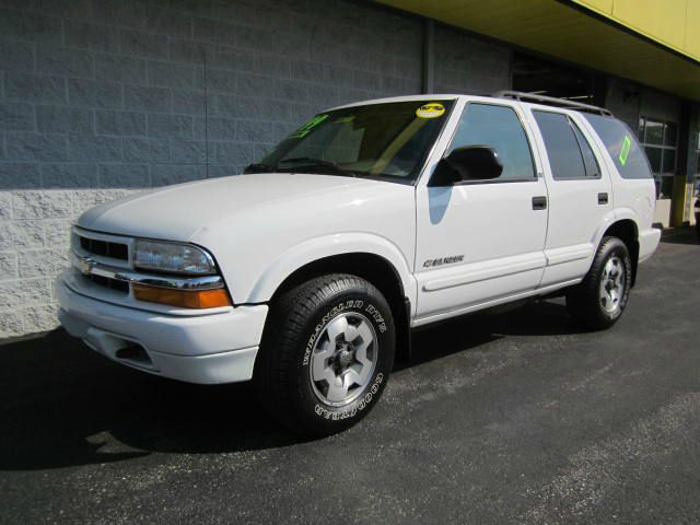 Chevrolet Blazer 2002 photo 3