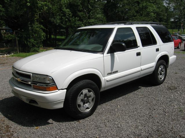 Chevrolet Blazer 2002 photo 1