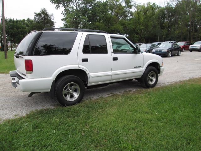 Chevrolet Blazer 2002 photo 1