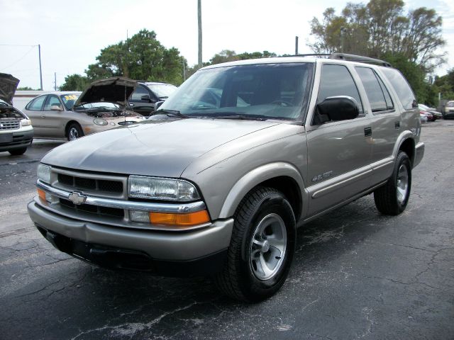 Chevrolet Blazer 2002 photo 3