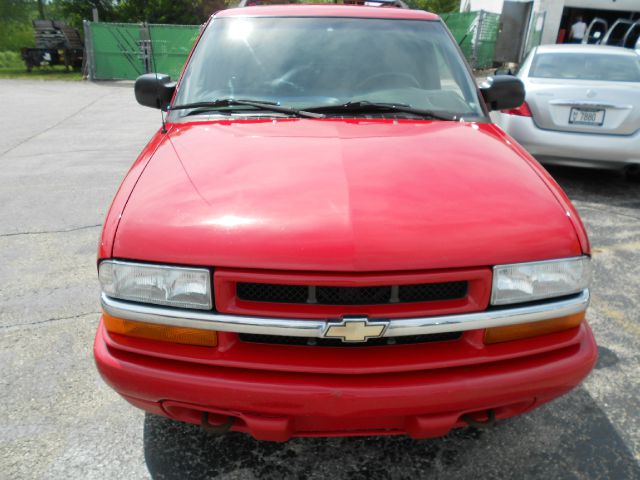 Chevrolet Blazer 2003 photo 2