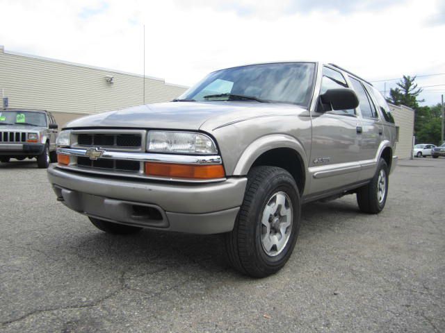 Chevrolet Blazer 2003 photo 2