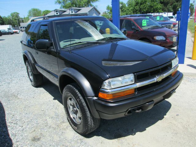 Chevrolet Blazer 2003 photo 2