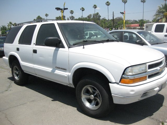 Chevrolet Blazer 2003 photo 1