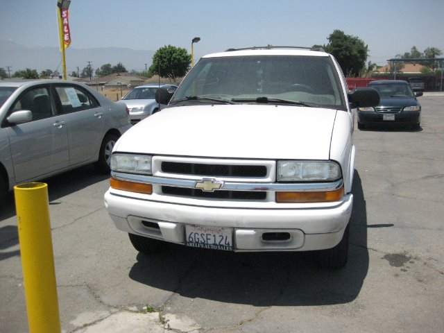 Chevrolet Blazer 2003 photo 3