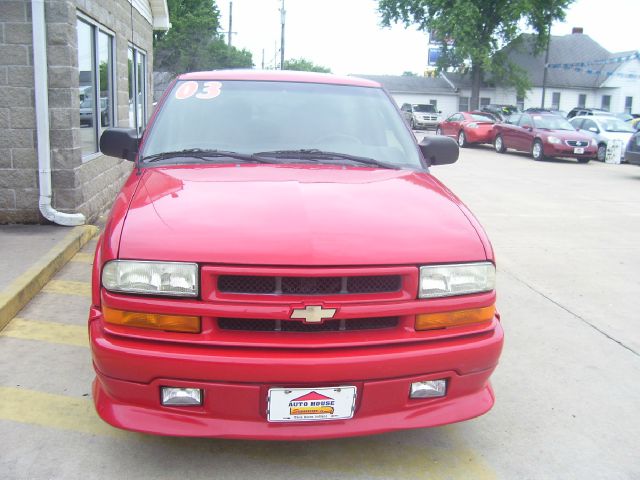 Chevrolet Blazer 2003 photo 1