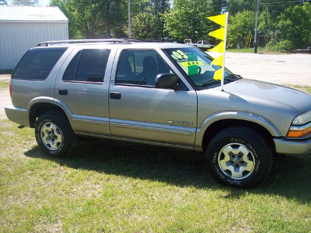 Chevrolet Blazer 2003 photo 0