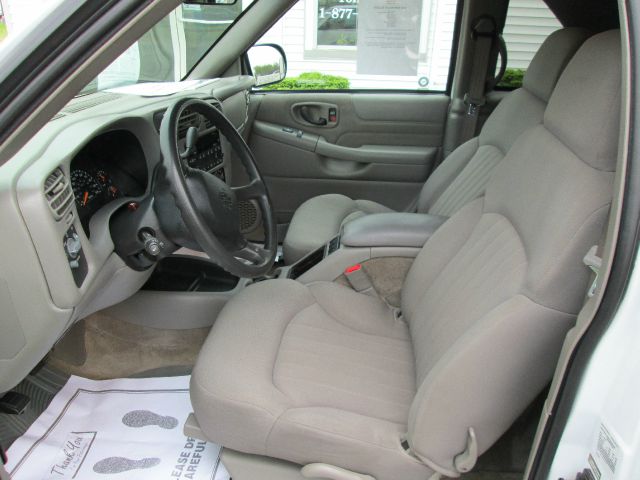 Chevrolet Blazer 2003 photo 4