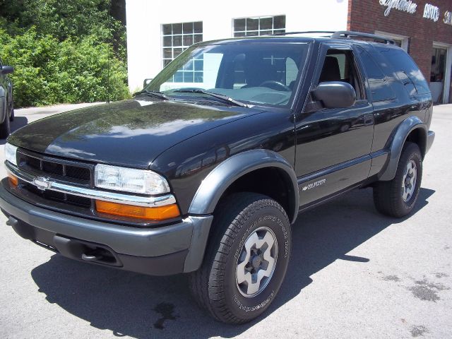 Chevrolet Blazer 2004 photo 1