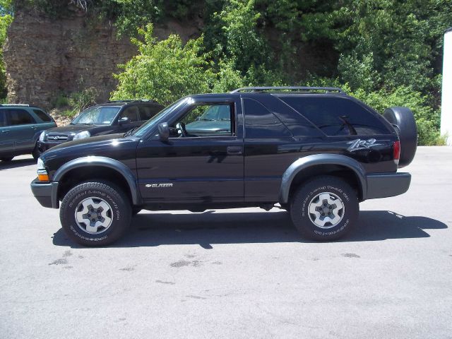 Chevrolet Blazer 2004 photo 3