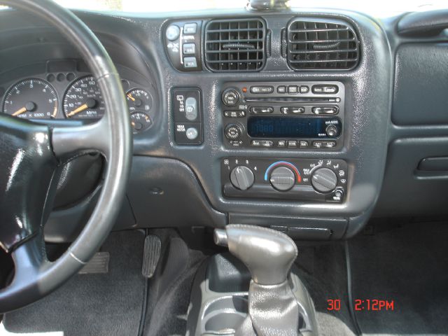 Chevrolet Blazer 2004 photo 7