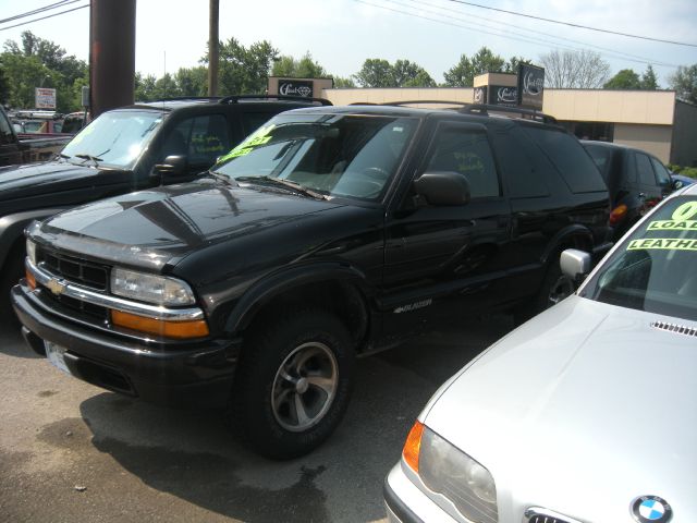 Chevrolet Blazer FWD 4dr SE SUV