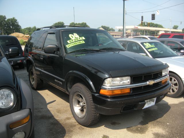 Chevrolet Blazer 2004 photo 1