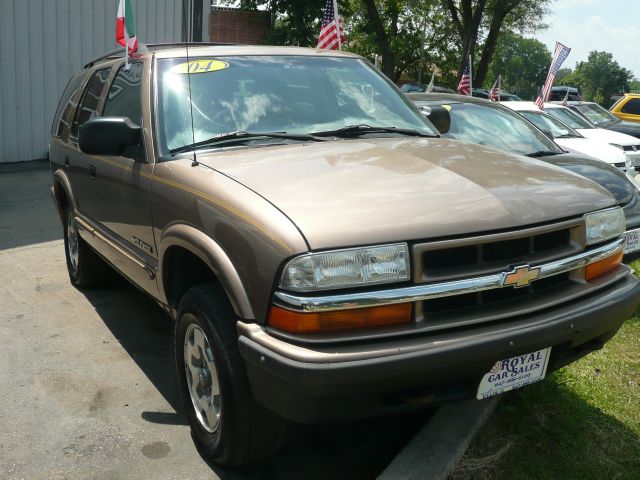 Chevrolet Blazer 2004 photo 3