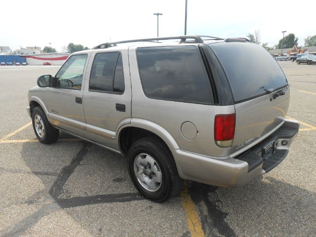 Chevrolet Blazer 2004 photo 4