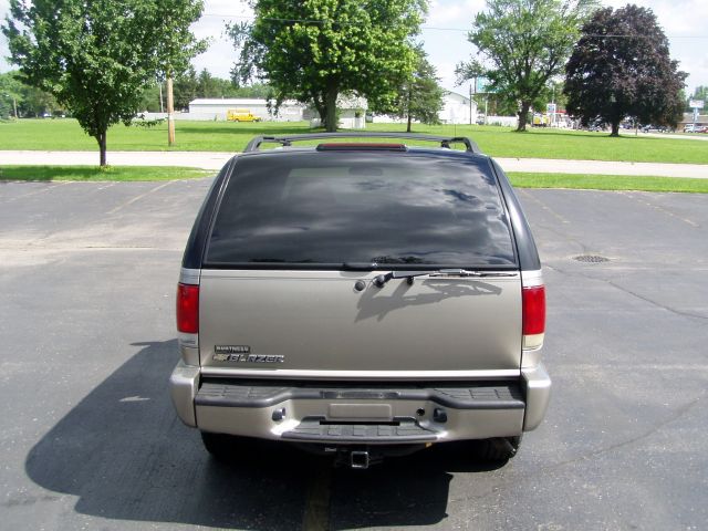 Chevrolet Blazer 2004 photo 4