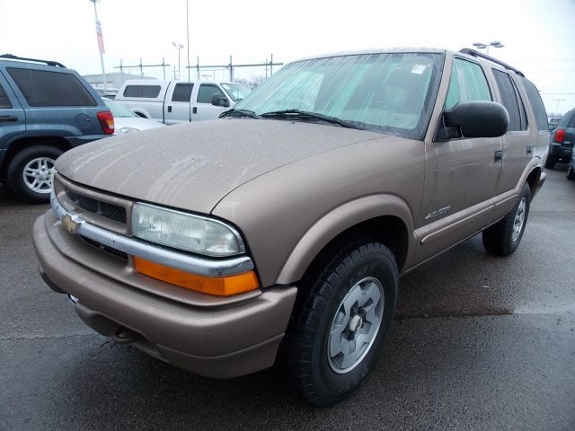 Chevrolet Blazer 2004 photo 1