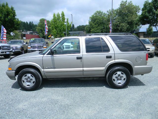 Chevrolet Blazer 2004 photo 1