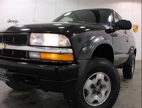 Chevrolet Blazer 2005 photo 2