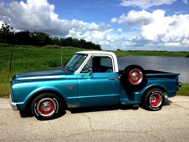 Chevrolet C10 1967 photo 4