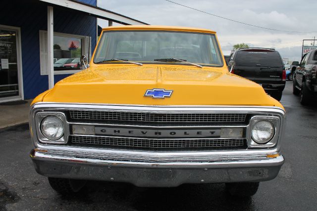 Chevrolet C10 1969 photo 11