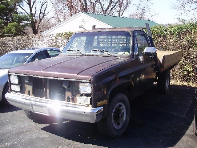 Chevrolet C10 ES 2.4L AUTO Pickup