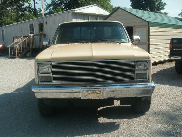 Chevrolet C10 1985 photo 1