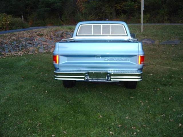 Chevrolet C10 1986 photo 1